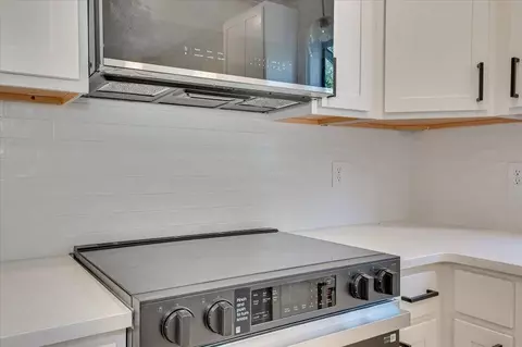 Kitchen - 3427 Heather Dr, Augusta, GA 30909 photo 6 of 9