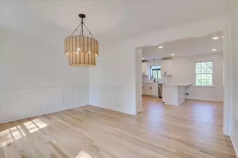 Living - 3427 Heather Dr, Augusta, GA 30909 photo 7 of 9