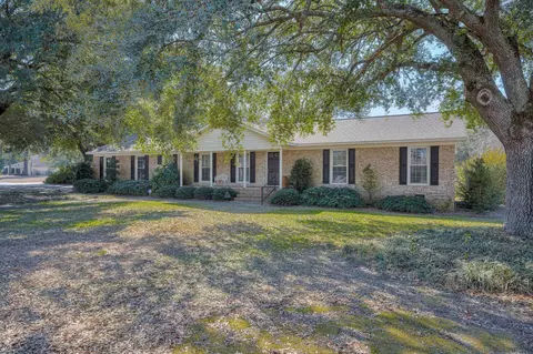 7 Donna St, Williston, SC 29853