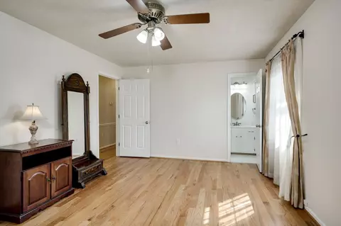 Bedroom - 7 Donna St, Williston, SC 29853 photo 5 of 6