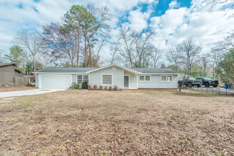 48 Vanderbilt Dr, Aiken, SC 29803