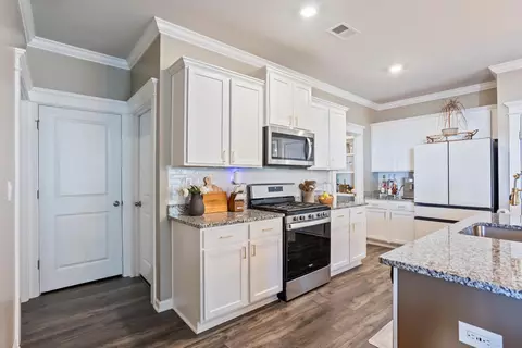 Entry Way - 6006 Beadlow St, Aiken, SC 29801 photo 1 of 1