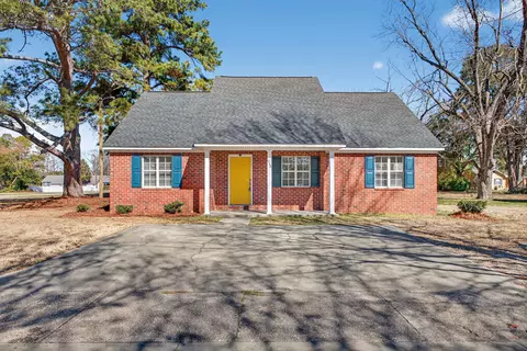 910 Barnwell Ave NE, Aiken, SC 29801