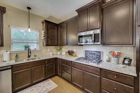 Kitchen - 573 Equinox Loop, Aiken, SC 29803 photo 2 of 4