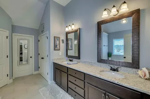 Bath - 573 Equinox Loop, Aiken, SC 29803 photo 2 of 5