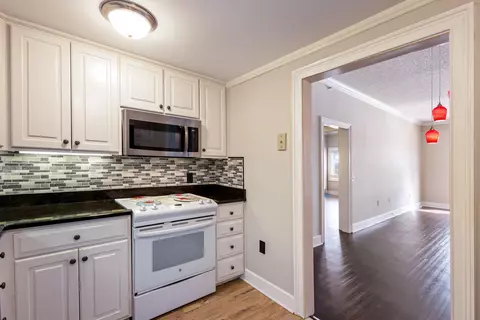Kitchen - 1 7th St #805, Augusta, GA 30901 photo 3 of 3