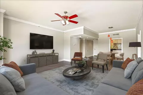Living - 1 7th St #805, Augusta, GA 30901 photo 3 of 7