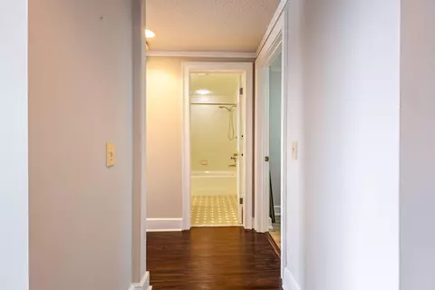 Entry Way - 1 7th St #805, Augusta, GA 30901 photo 7 of 8
