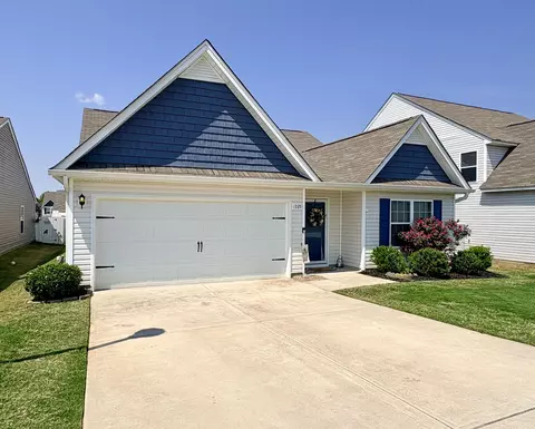 1335 Clemons Ln, Gilbert, SC 29054