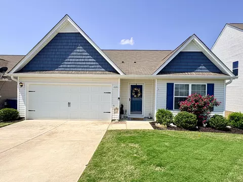 1335 Clemons Ln, Gilbert, SC 29054 photo 2