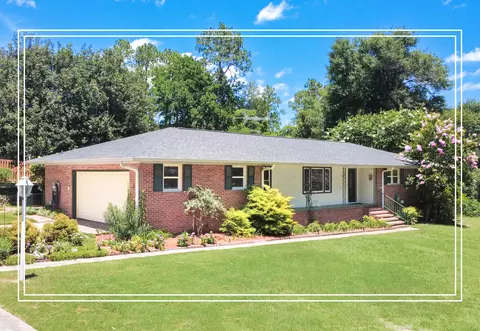 3215 Colonial Dr, Aiken, SC 29801