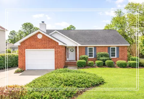 64 Woodlawn Ln, North Augusta, SC 29841