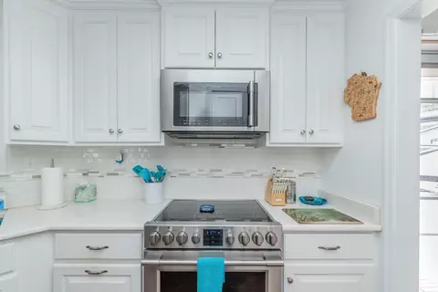 Kitchen - 621 Tom Drafts Cir, Gilbert, SC 29054 photo 1 of 3