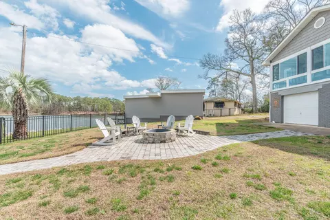 Exterior - 621 Tom Drafts Cir, Gilbert, SC 29054 photo 14 of 16