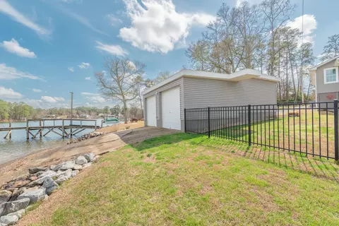 Exterior - 621 Tom Drafts Cir, Gilbert, SC 29054 photo 16 of 16