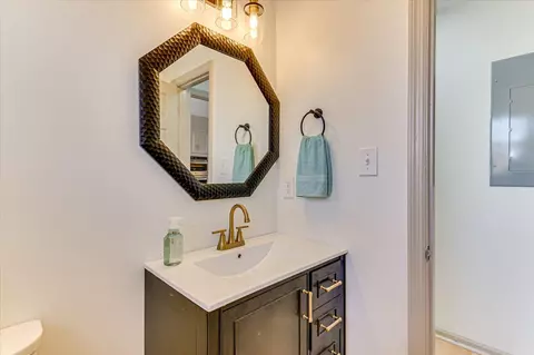 Bath - 4367 Ballentine Dr, Evans, GA 30809 photo 1 of 5