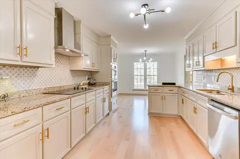 Kitchen - 4367 Ballentine Dr, Evans, GA 30809 photo 6 of 6