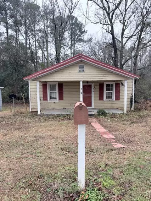 214 Youngblood Rd, Edgefield, SC 29824