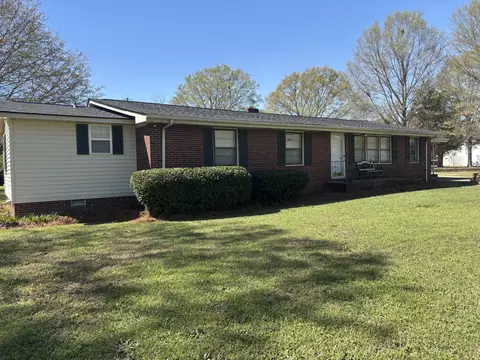 121 Ward Ave, Ward, SC 29166