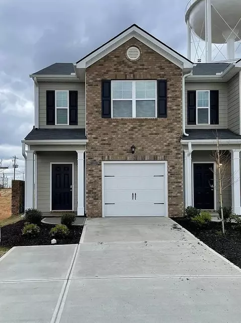1122 Bramhall Dr, Aiken, SC 29801