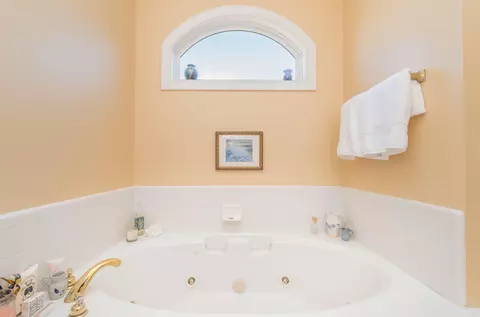 Bath - 11 Juniper Loop, Aiken, SC 29803 photo 3 of 6