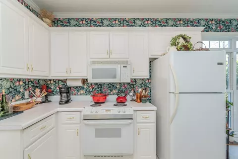 Kitchen - 11 Juniper Loop, Aiken, SC 29803 photo 4 of 5