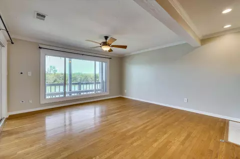 Living - 724 Riverfront Dr, Augusta, GA 30901 photo 1 of 5