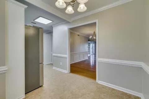Dining - 724 Riverfront Dr, Augusta, GA 30901 photo 3 of 4