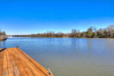View/Area - 724 Riverfront Dr, Augusta, GA 30901 photo 5 of 7