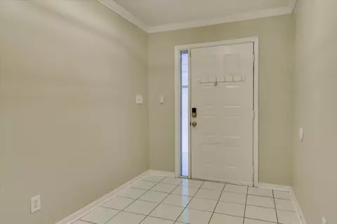 Entry Way - 724 Riverfront Dr, Augusta, GA 30901 photo 1 of 6