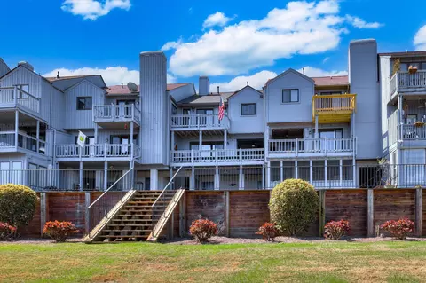 Exterior - 724 Riverfront Dr, Augusta, GA 30901 photo 5 of 5