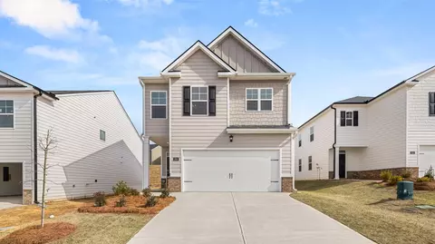2100 Chromite Dr, Graniteville, SC 29829
