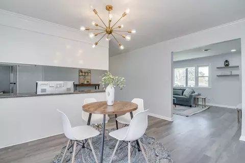 Dining - 3987 Braddock St, Martinez, GA 30907 photo 3 of 3