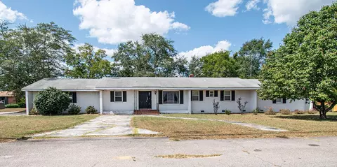 200 N Lawrence Ave, Swansea, SC 29160