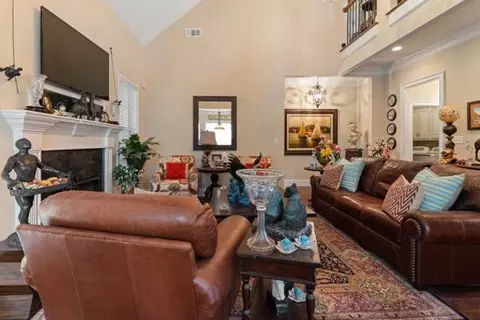 Living - 506 Meldon Rd, Evans, GA 30809 photo 2 of 2