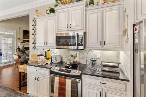 Kitchen - 506 Meldon Rd, Evans, GA 30809 photo 3 of 4