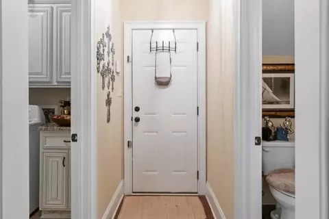 Entry Way - 506 Meldon Rd, Evans, GA 30809 photo 3 of 11