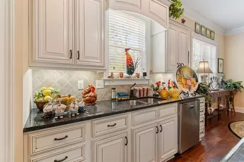 Kitchen - 506 Meldon Rd, Evans, GA 30809 photo 2 of 4