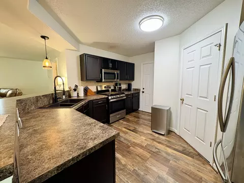 Kitchen - 201 Cedar Branch Ct, Gilbert, SC 29054 photo 2 of 5