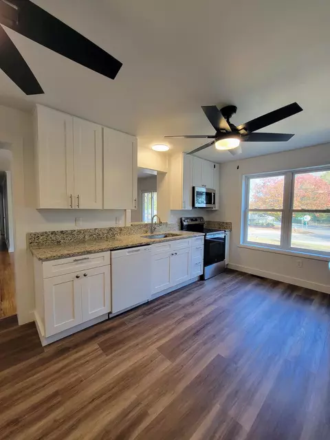 129 Virginia Ave, Barnwell, SC 29812 photo 3