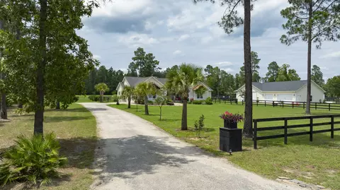 Exterior - 4097 Snaffle Bit Dr, Aiken, SC 29803 photo 2 of 19