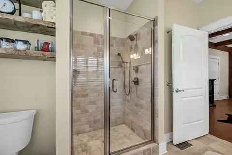 Bath - 4097 Snaffle Bit Dr, Aiken, SC 29803 photo 3 of 6