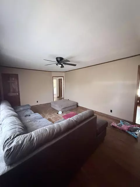 Living - 311 2nd St, Jackson, SC 29831 photo 1 of 5