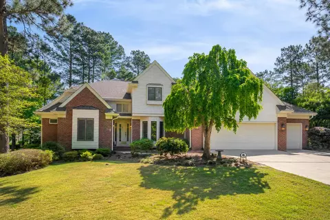 205 Red Oak Ln, Aiken, SC 29803