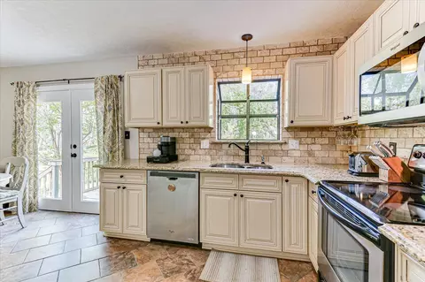 Kitchen - 3317 Quaker Springs Rd, Augusta, GA 30907 photo 1 of 5