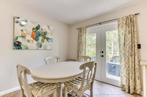 Dining - 3317 Quaker Springs Rd, Augusta, GA 30907 photo 2 of 4