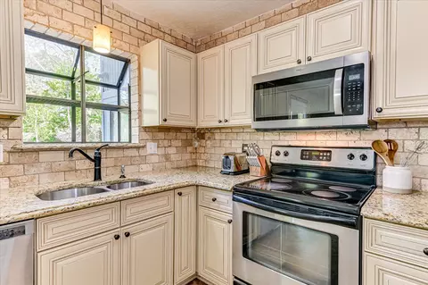 Kitchen - 3317 Quaker Springs Rd, Augusta, GA 30907 photo 3 of 5