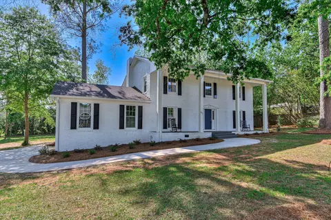 847 Hillcrest St, Edgefield, SC 29824