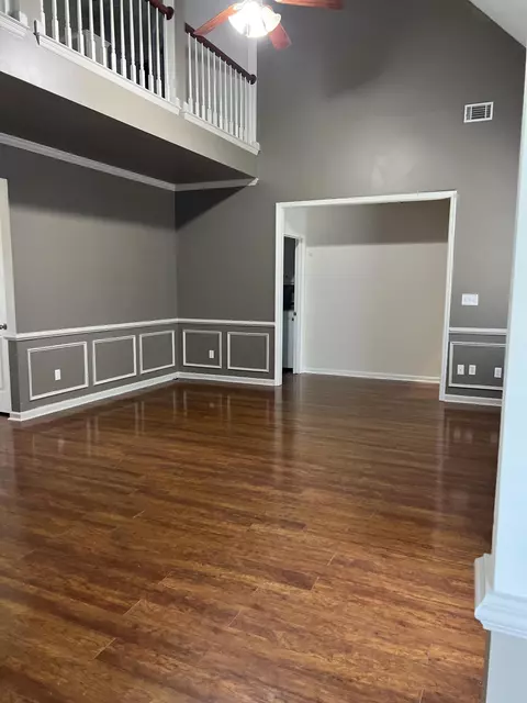 Living - 4704 Park Ridge Ct, Evans, GA 30809 photo 2 of 3