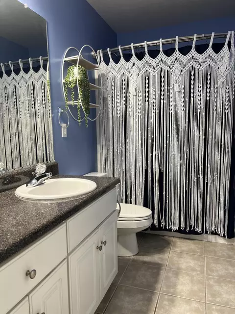 Bath - 4704 Park Ridge Ct, Evans, GA 30809 photo 4 of 4